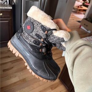 Cougar Black and Brown Checkered Boots